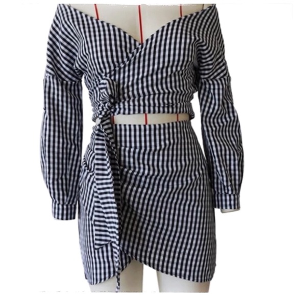 LAST!⭐️Black adorable plaid 2 piece set - Picture 7 of 8